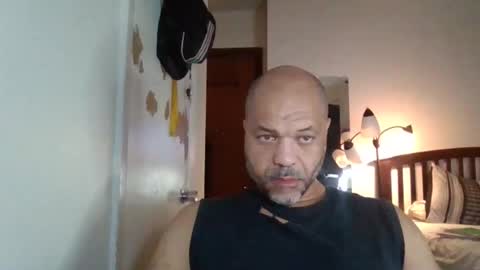 Redbone online show from February 2026 01:37:01 PM