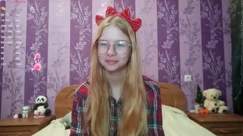 Mia online show from December 2025 07:26:01 AM