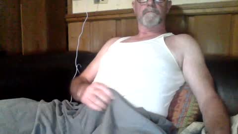 redfox60010 online show from July 2026 09:39:02 PM