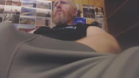 Snapshot of redhead4fun chatting on July 2026 05:06:01 AM theredhead4fun online show from July 2026 05:06:01 AM