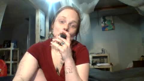 Snapshot of redheadslutwife8803 chatting on June 2026 04:15:01 AM Lenae Redd online show from June 2026 04:15:01 AM