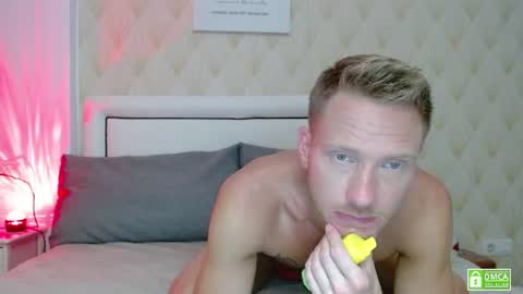 Snapshot of redheadxxl chatting on June 2026 07:48:01 PM Steve Blond online show from June 2026 07:48:01 PM
