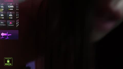 Snapshot of redjina_angel chatting on December 2024 10:24:02 AM Redjina online show from December 2024 10:24:02 AM