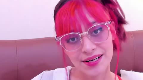 Snapshot of redmeloddy chatting on January 2025 07:18:01 PM Meloddy online show from January 2025 07:18:01 PM