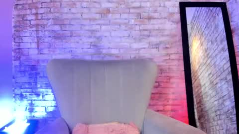 Snapshot of redvelvet7_ chatting on February 2026 12:20:02 PM online show from February 2026 12:20:02 PM