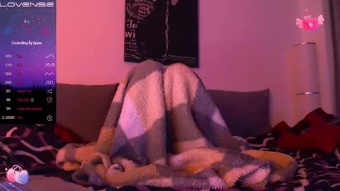 Snapshot of redyari chatting on January 2025 01:43:01 AM Red online show from January 2025 01:43:01 AM