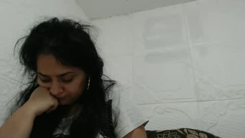 Reea online show from January 2025 10:09:01 PM