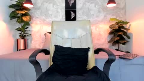 Regan online show from November 2025 05:50:02 AM