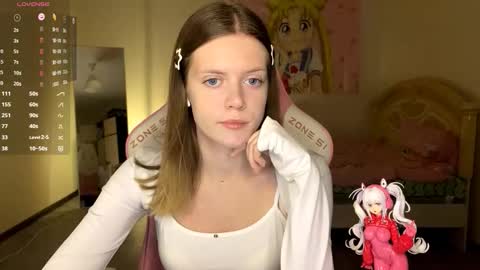 Lucy online show from October 2025 02:12:01 PM