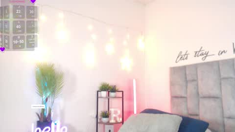 regina1819 online show from January 2026 12:37:01 AM