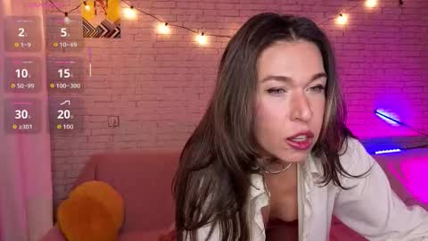 ReginaHawkinss online show from September 2025 10:51:01 AM