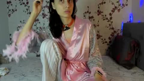 Alisa online show from October 2025 08:48:01 AM