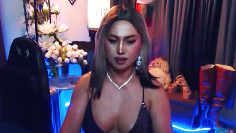 Red Ivy online show from March 2026 04:07:01 AM