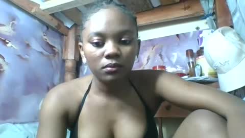 Snapshot of reinechi chatting on June 2026 01:53:02 PM Reinechi online show from June 2026 01:53:02 PM