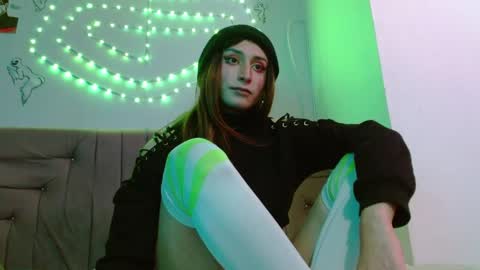 reiv_femboy online show from May 2026 03:58:02 AM