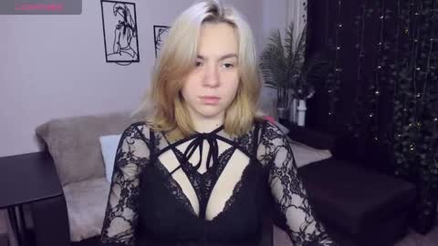 Snapshot of remipeach chatting on June 2026 03:39:02 PM RemiPeach online show from June 2026 03:39:02 PM