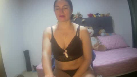 renata_hot1 online show from September 2025 12:38:01 AM