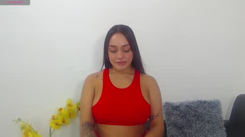 Snapshot of renatabrownn28 chatting on June 2026 06:13:02 PM renatabrownn28 online show from June 2026 06:13:02 PM