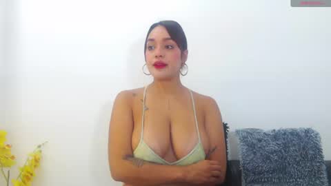 Snapshot of renatabrownn28 chatting on July 2026 08:54:02 AM renatabrownn28 online show from July 2026 08:54:02 AM