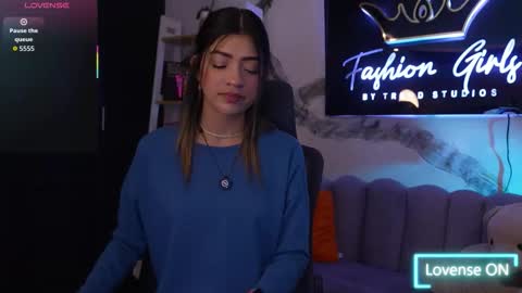 Renata online show from January 2026 01:04:01 PM