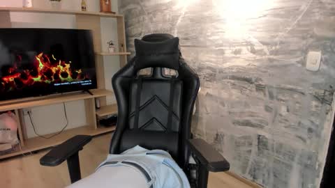 Renata online show from February 2026 09:51:02 AM