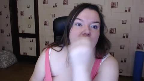 renataoia online show from December 2024 03:02:02 PM