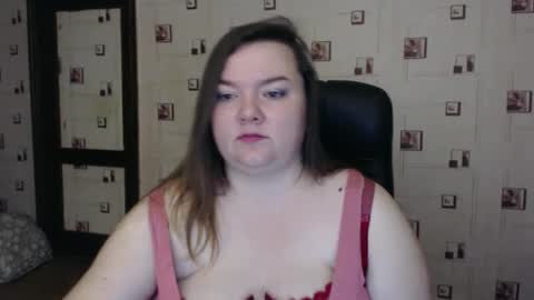 renataoia online show from December 2024 04:27:02 PM