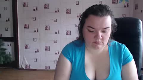 renataoia online show from February 2025 12:06:02 PM