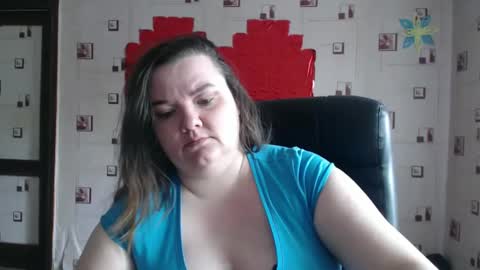 renataoia online show from March 2025 11:07:02 AM