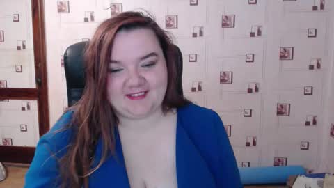 renataoia online show from October 2025 03:34:02 PM