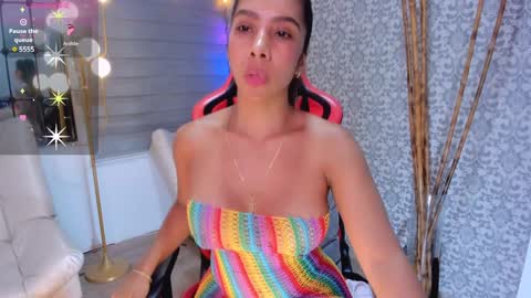 Snapshot of renatareyes chatting on December 2024 12:52:01 AM Renata Reyes online show from December 2024 12:52:01 AM