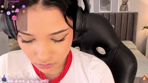 Renee Shelby online show from December 2024 09:00:02 PM