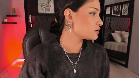 Renee Shelby online show from February 2026 09:11:02 PM