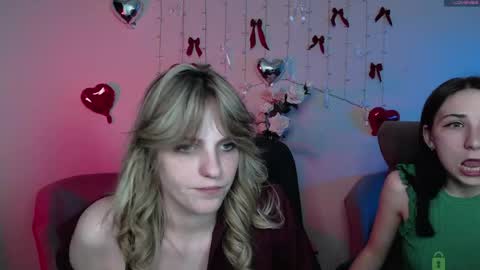 Sweet Renesmee online show from April 2026 07:33:02 PM