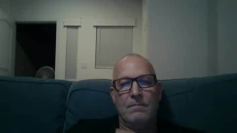 Snapshot of renewaz chatting on February 2026 01:35:02 AM Renewaz online show from February 2026 01:35:02 AM