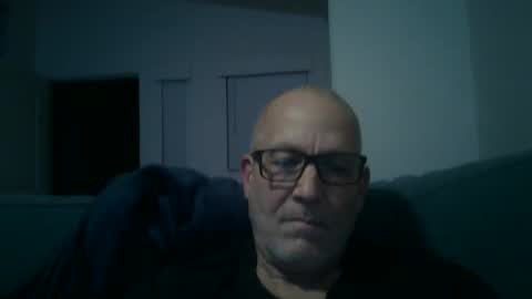 Snapshot of renewaz chatting on February 2026 02:40:02 AM Renewaz online show from February 2026 02:40:02 AM