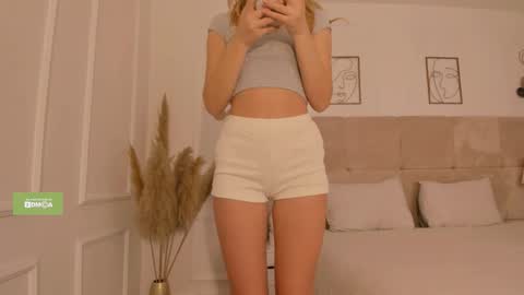 Snapshot of rennatha21 chatting on February 2026 10:14:01 AM Rennatha online show from February 2026 10:14:01 AM