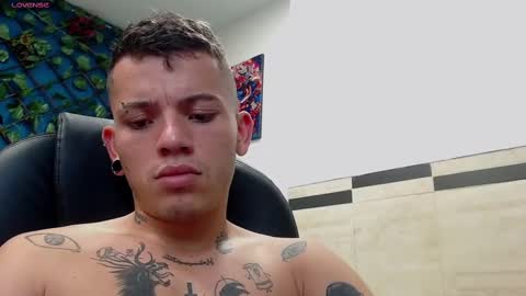 R E N E  online show from February 2025 07:52:02 AM