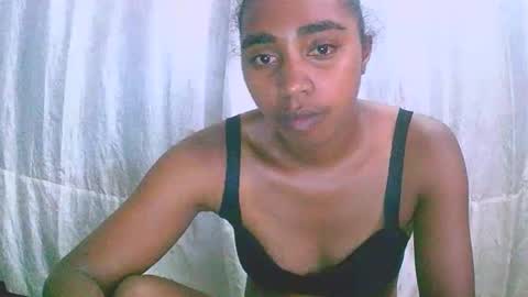 Rephaleta online show from November 2025 10:49:02 AM