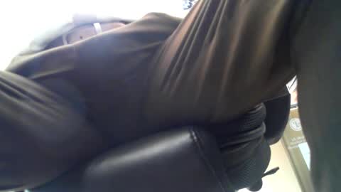 RespectfullyYours69 online show from February 2025 10:58:01 PM