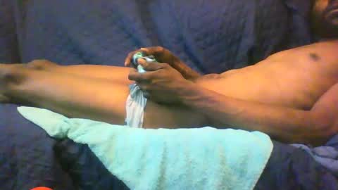 Onny online show from February 2025 08:24:01 PM