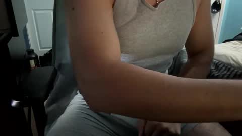 rev4747 online show from October 2025 04:00:02 AM