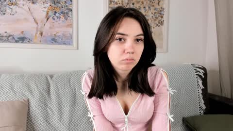 Elin online show from January 2025 01:29:01 AM