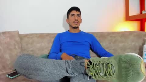 Snapshot of rexwildexplore chatting on December 2025 11:32:01 PM rexwildexplore online show from December 2025 11:32:01 PM