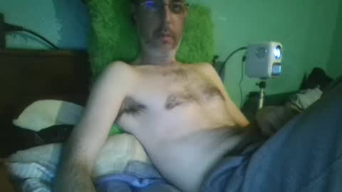 Snapshot of reyes_albert2006 chatting on February 2025 03:10:02 AM reyes_albert2006 online show from February 2025 03:10:02 AM