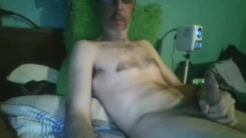 Snapshot of reyes_albert2006 chatting on February 2025 06:15:02 AM reyes_albert2006 online show from February 2025 06:15:02 AM