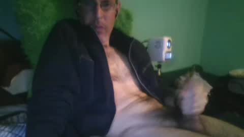 Snapshot of reyes_albert2006 chatting on March 2025 01:04:01 PM reyes_albert2006 online show from March 2025 01:04:01 PM