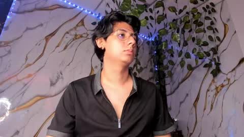 Snapshot of reylatino24 chatting on May 2026 05:10:02 PM reylatino24 online show from May 2026 05:10:02 PM