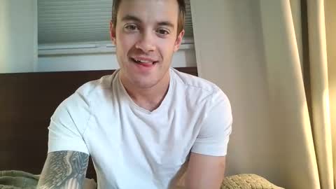 Snapshot of rguy114 chatting on December 2025 01:49:02 PM Ryan online show from December 2025 01:49:02 PM