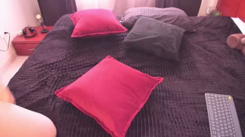 Rhonda online show from September 2025 08:54:02 PM